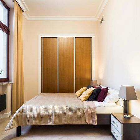 Majestic Residence -150M2 With Iconic Market Square View As Home Apartamenty R506 Breslavia Exterior foto