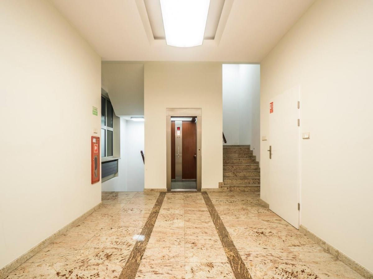 Majestic Residence -150M2 With Iconic Market Square View As Home Apartamenty R506 Breslavia Exterior foto